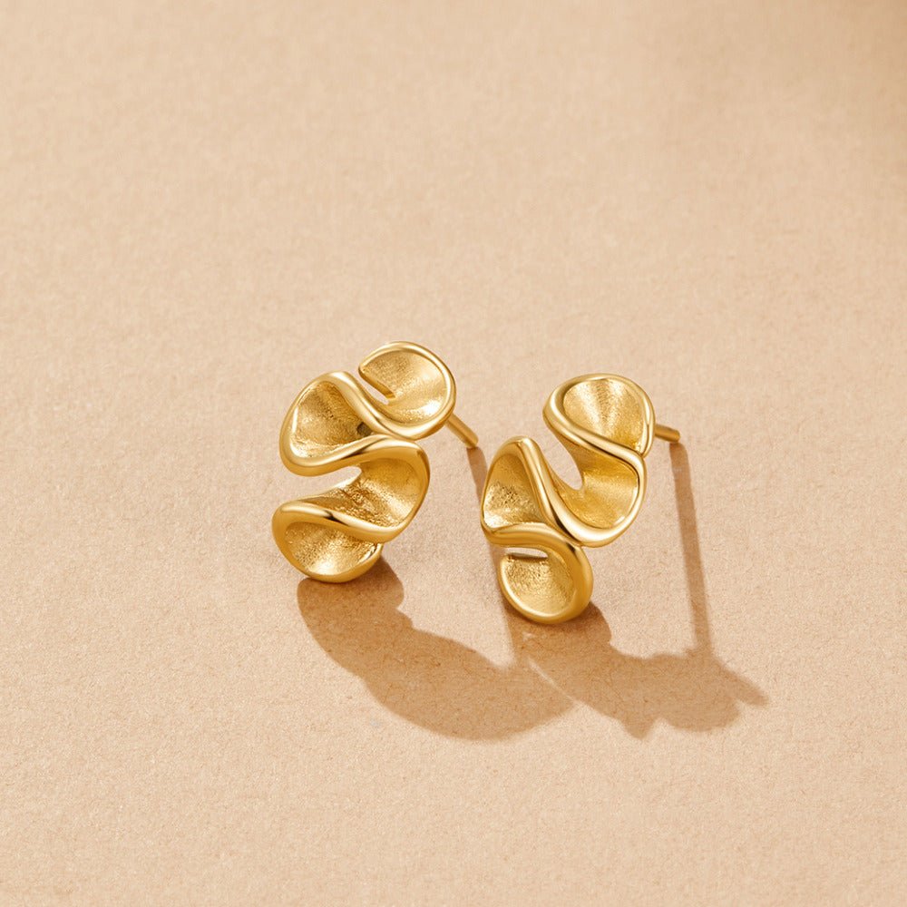 Pendientes spirales dorados