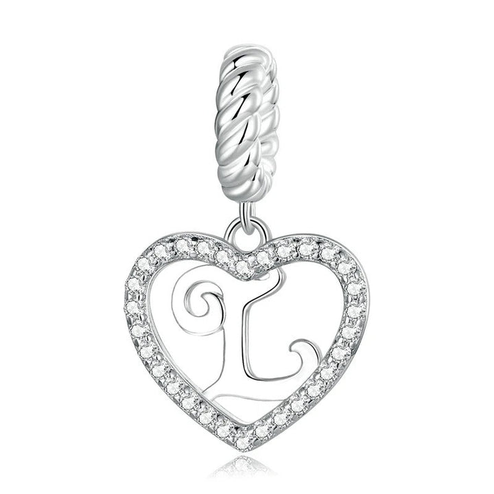 Colgante con la letra L en forma de corazón