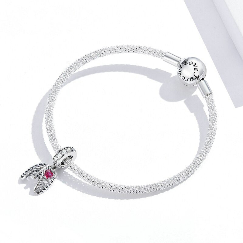 Collar con marco estriado