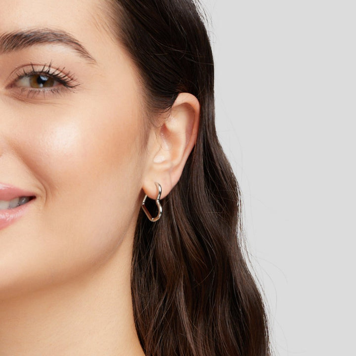 Pendientes plateados corazón