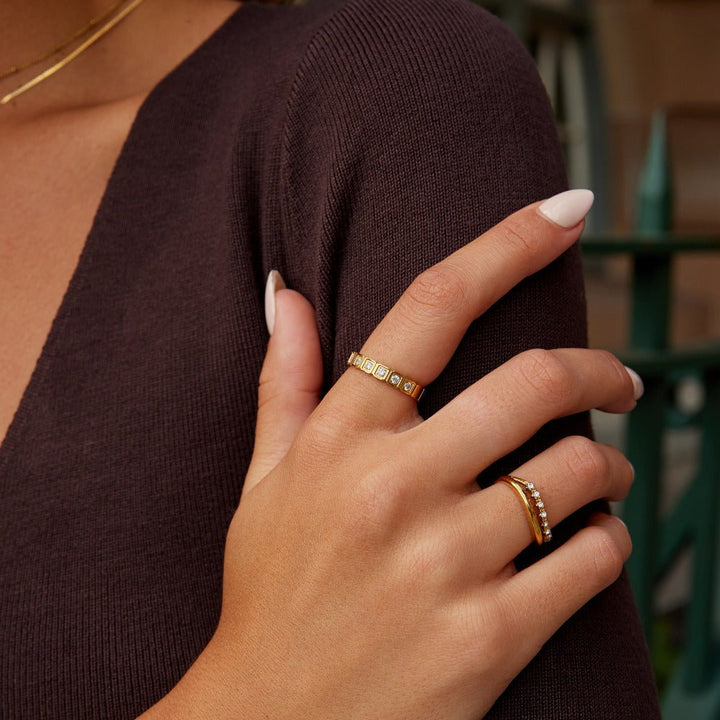 Anillo Hera dorado cristal