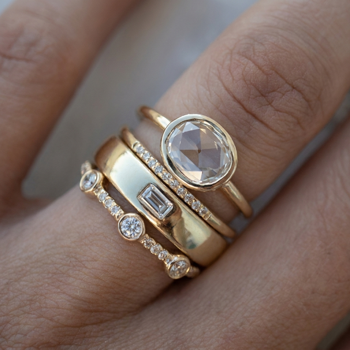 Anillo Lily vintage dorado y circonita set