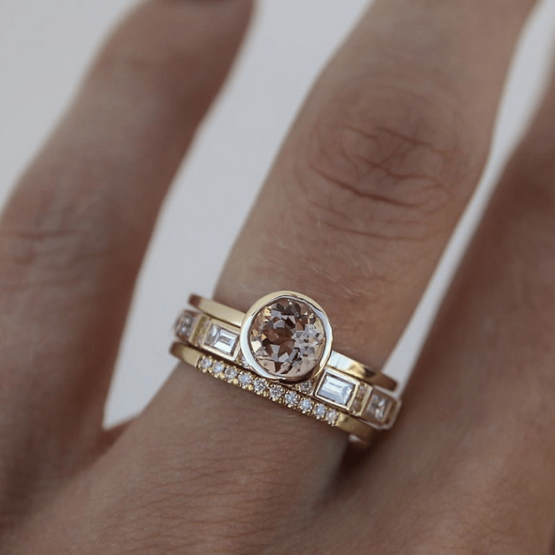 Anillo engastado cristal dorado set