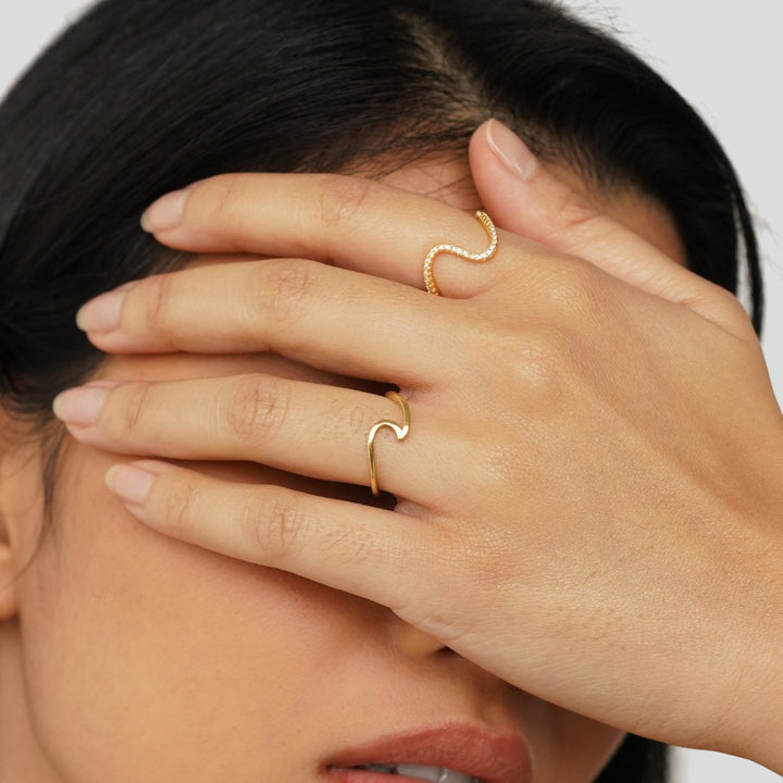 Anillo Imari dorado ondulado