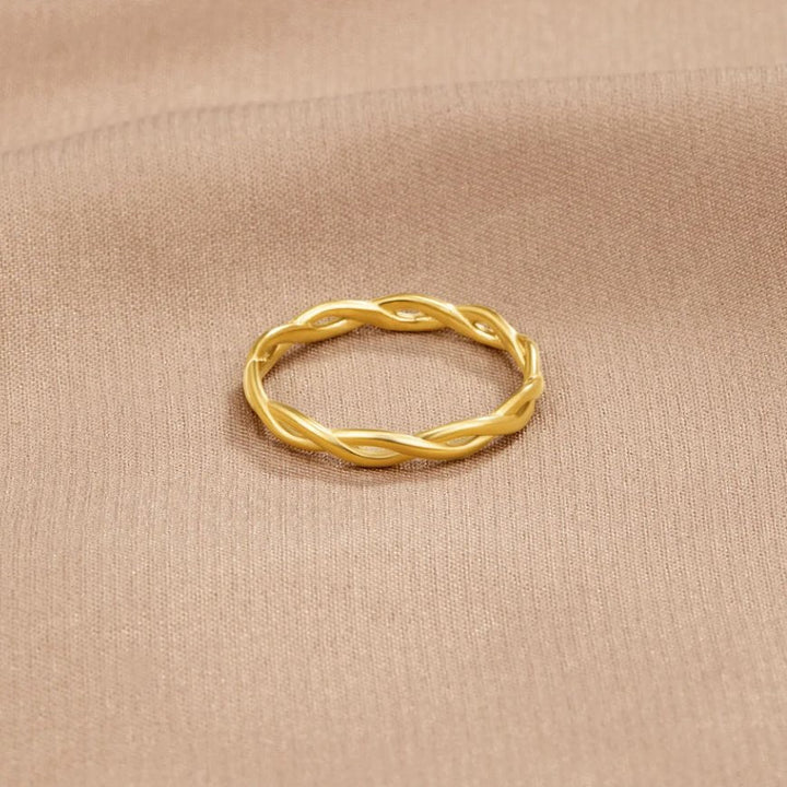 Anillo infinito 18K dorado tournante