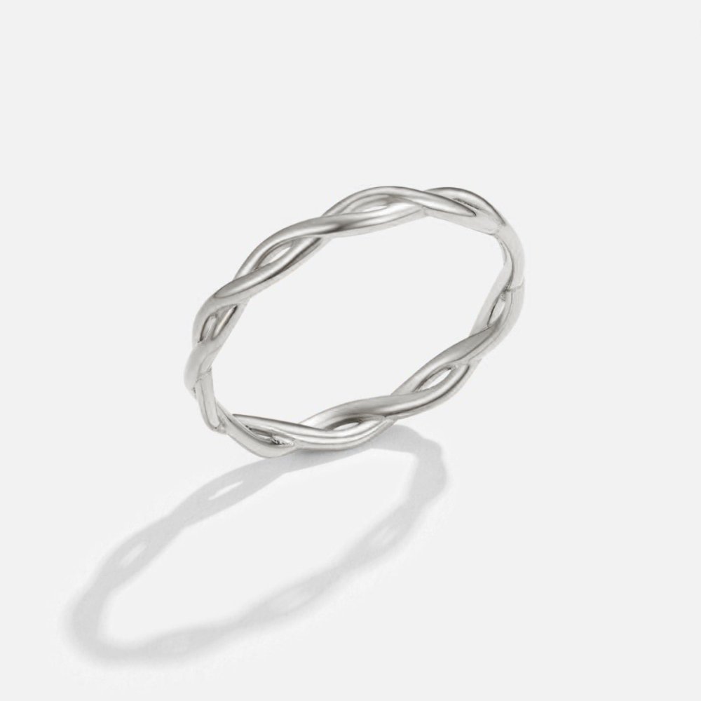 Anillo infinito 18K plateado