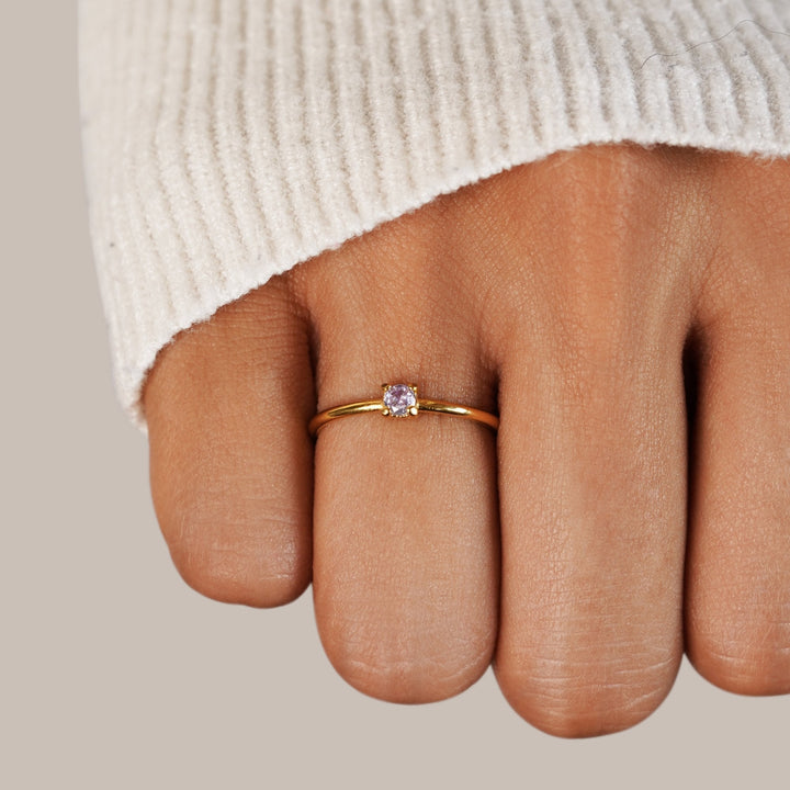 Anillo junio piedra de nacimiento 18K dorado