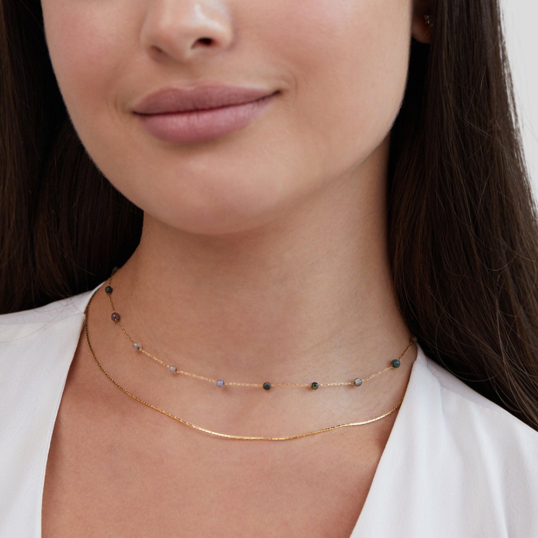 Collar dorado multicapa Alana con piedras