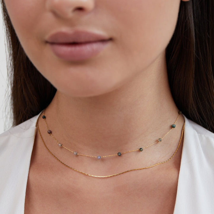 Collar dorado multicapa Alana con piedras