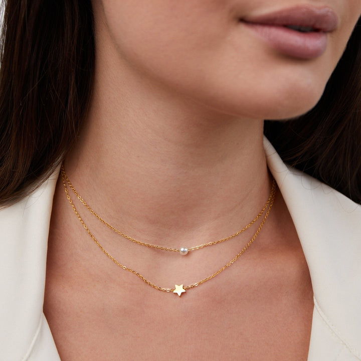 Collar dorado multicapa Estrella y Perlas