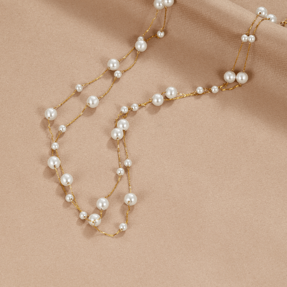 Collar multicapa de perlas Tori