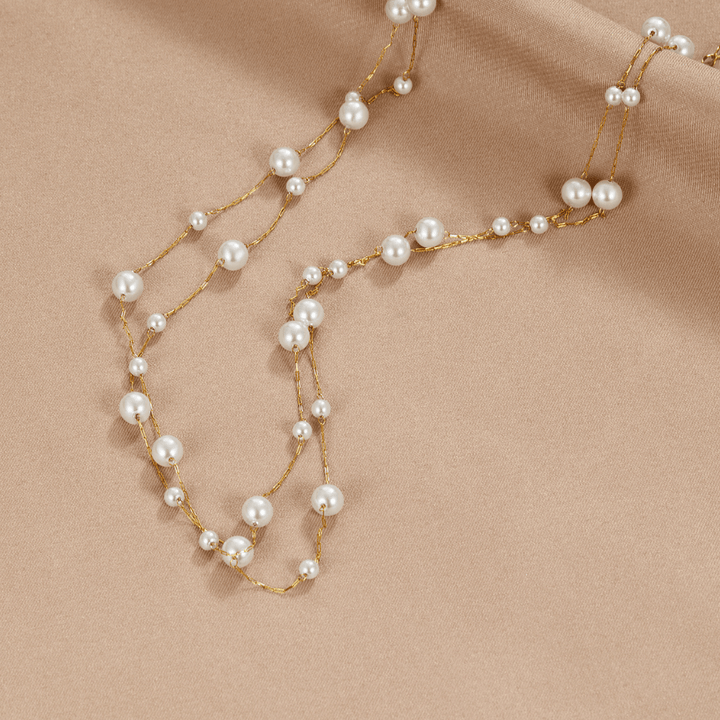 Collar multicapa de perlas Tori