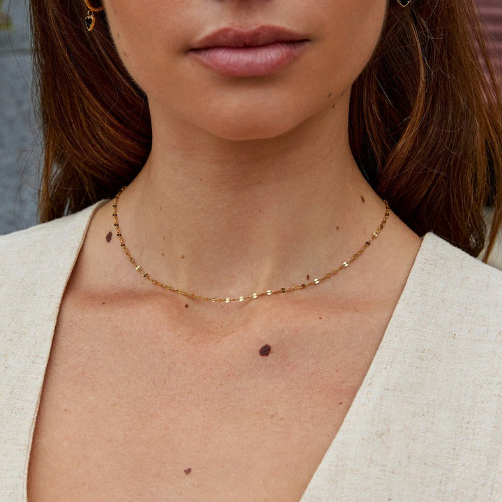 Collar Leila de acero inoxidable dorado