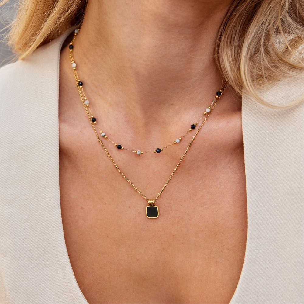 Collar Lulu Midnight de piedras y perlas