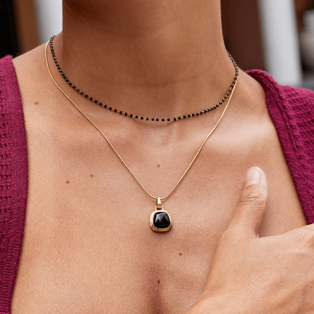 Collar Maisie de perlas negras