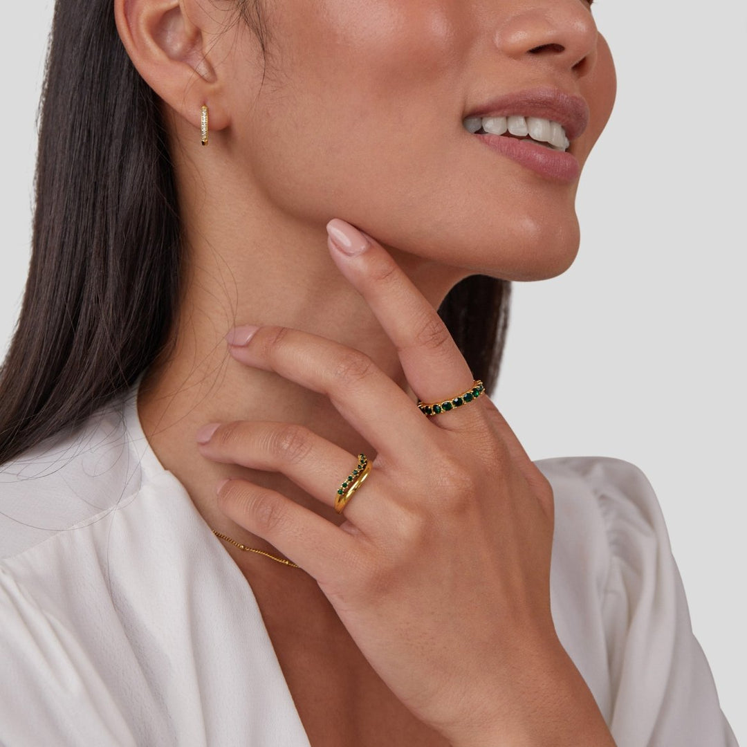 Anillo Marissa esmeralda verde texturizado