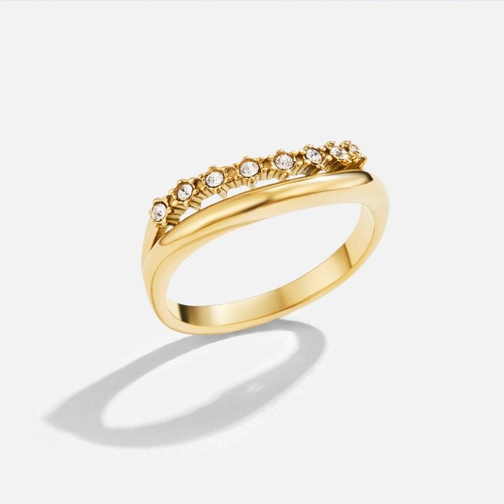 Anillo Marissa blanco cristal texturizado