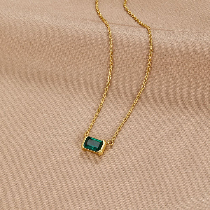 Collar Monica Verde Esmeralda