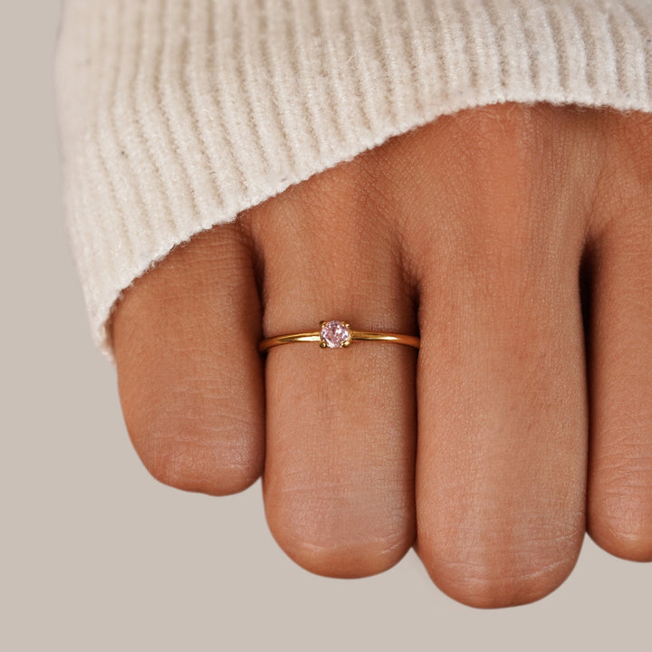 Anillo octubre piedra de nacimiento 18K dorado