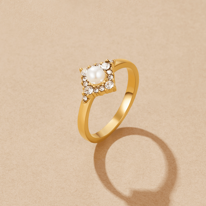 Anillo perlas y cristal eternidad