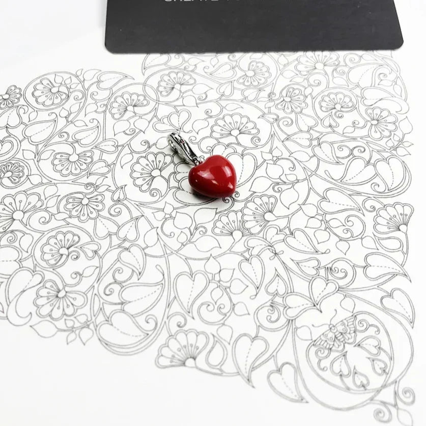 Colgante de corazón rojo