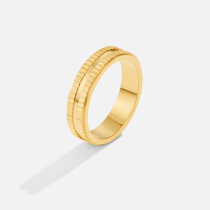 Anillo dorado Rina