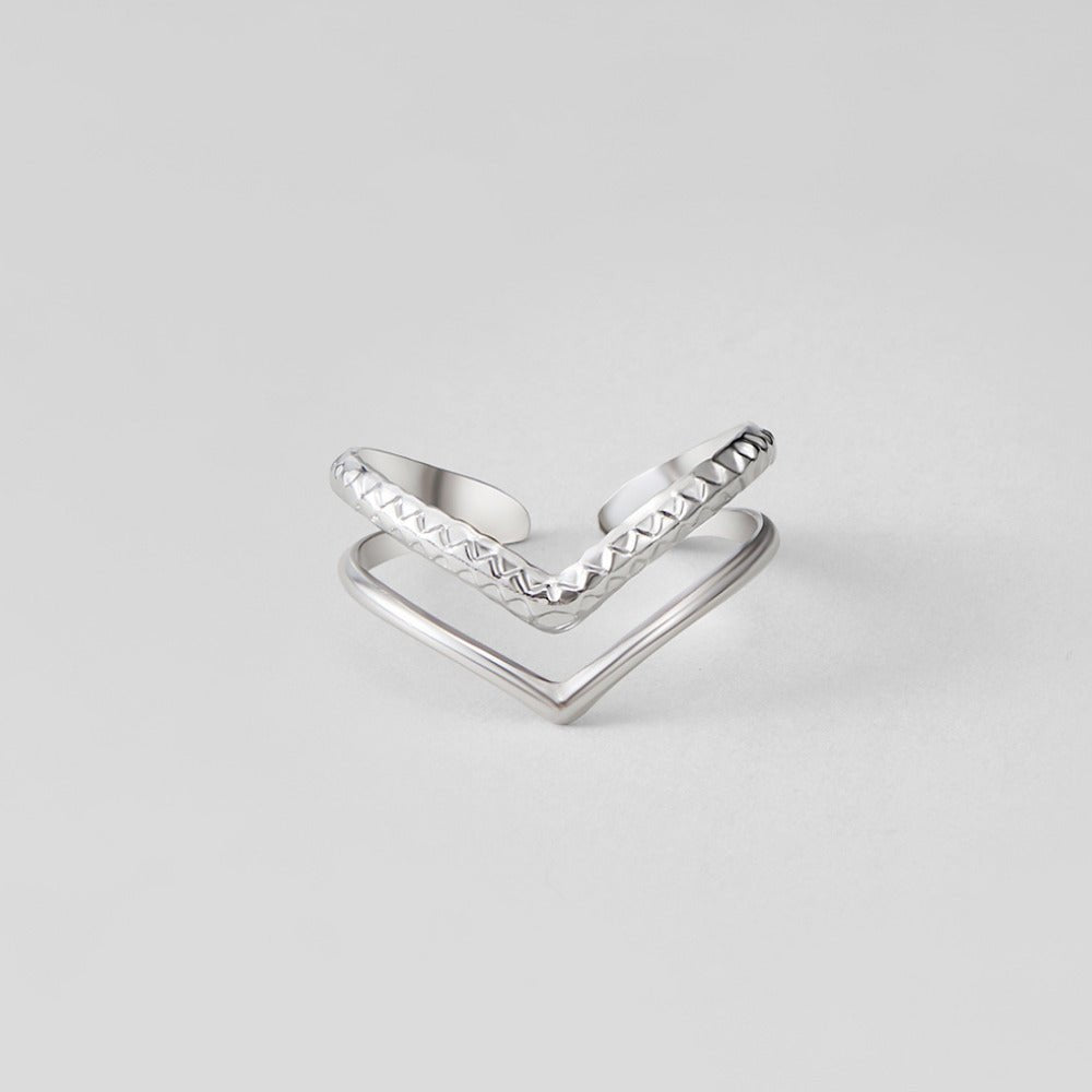 Anillo plateado Harper texturizado