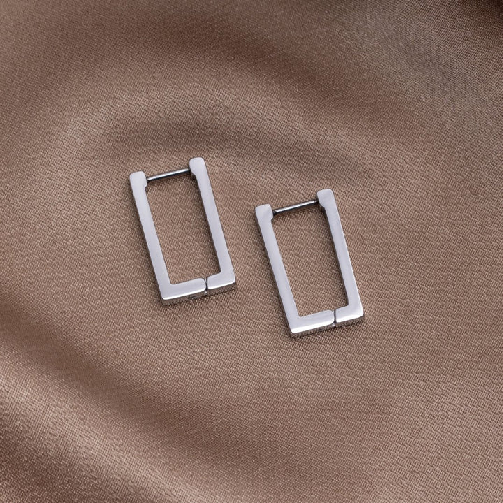 Pendientes plateados rectangulares