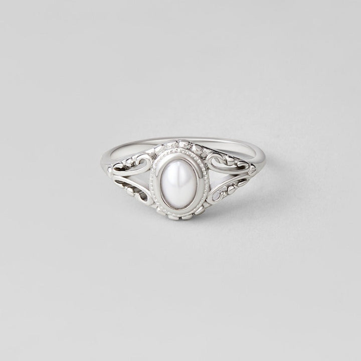 Anillo plateado vintage real perlas
