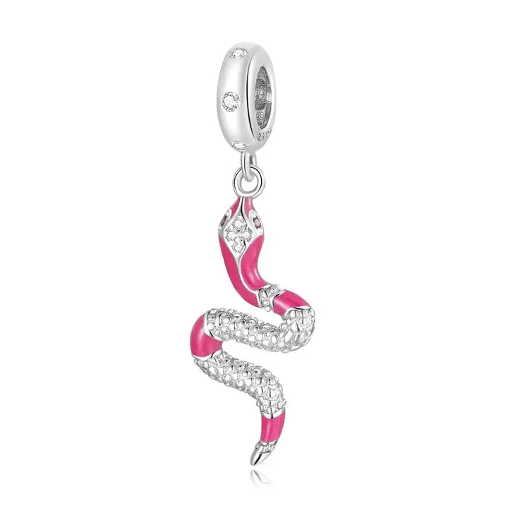 Collar con serpiente