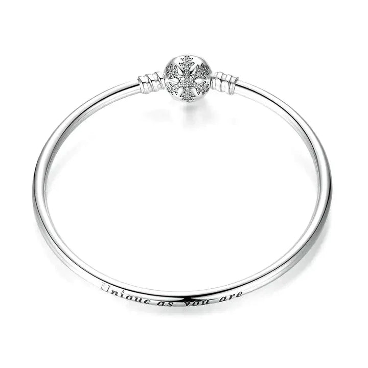 Pulsera con encantadoras copos de nieve
