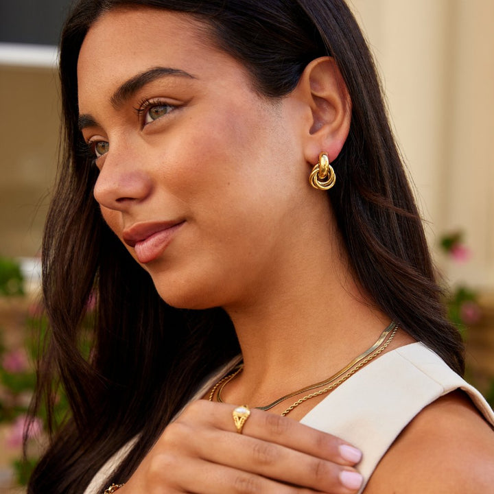 Pendientes dorados trenzados Sofia