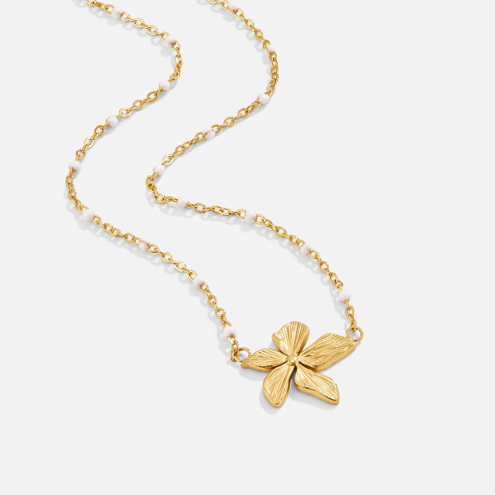 Collar de perlas Floración Primaveral
