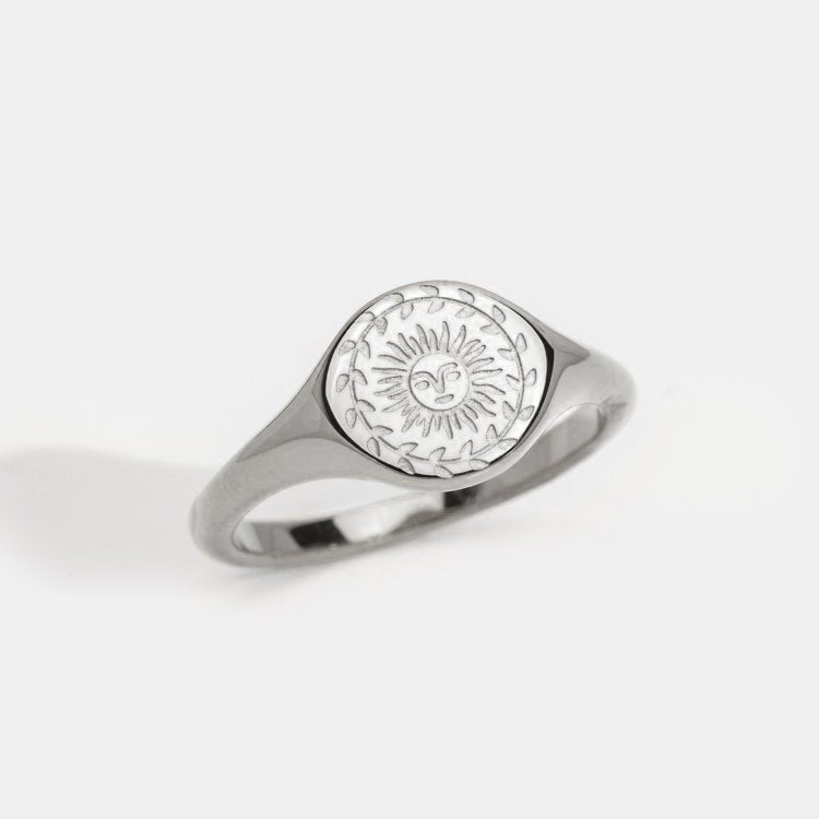 Anillo plateado verano solsticio