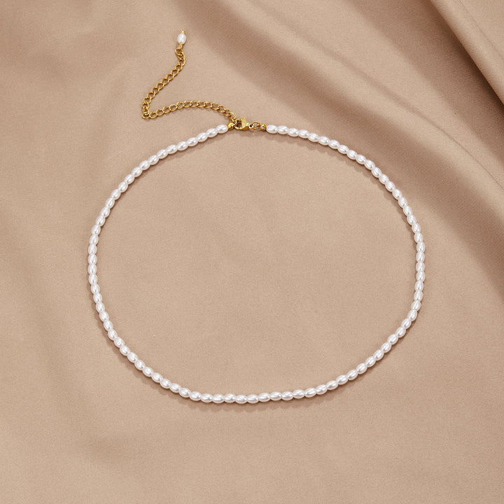 Collar de perlas oscuras