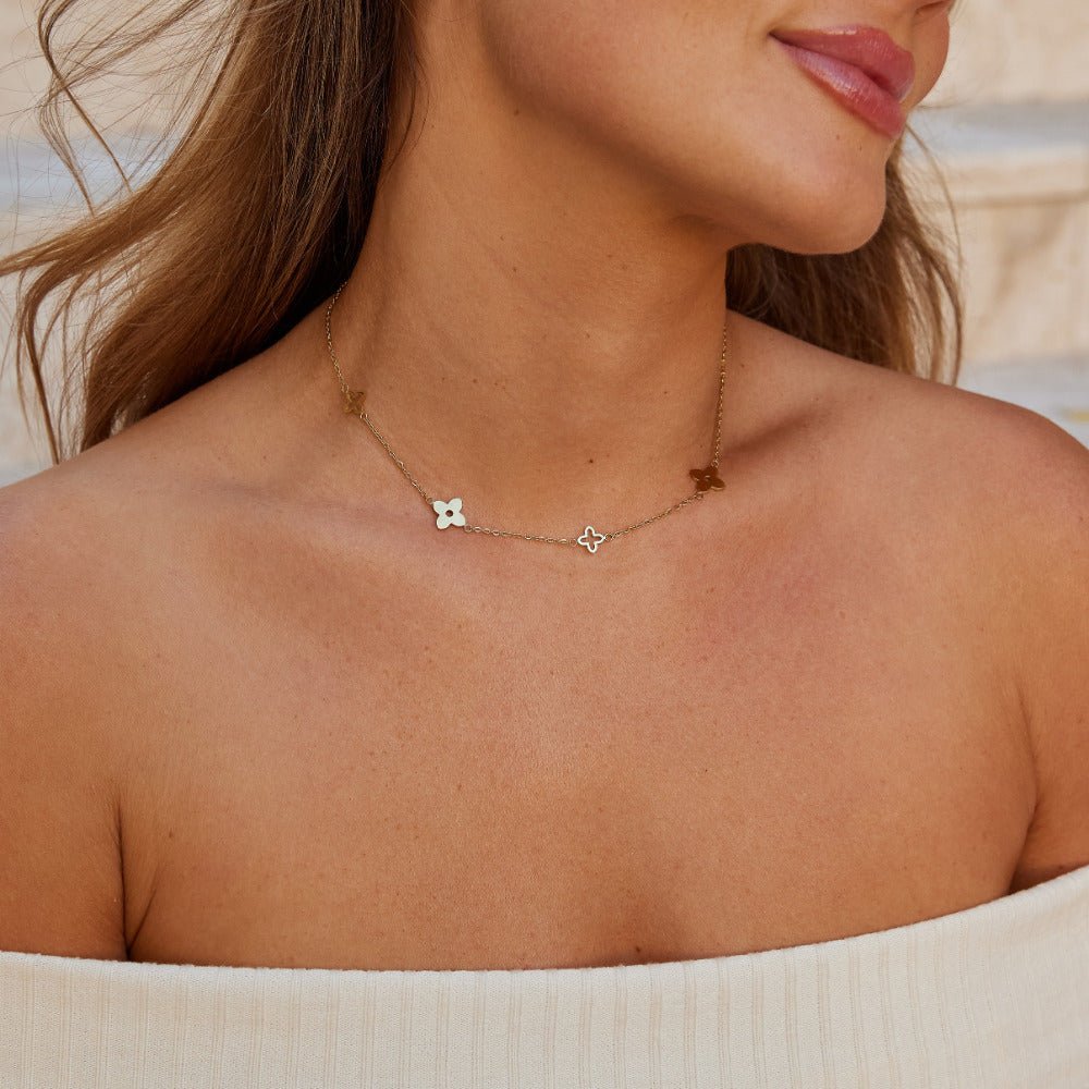 Collar Tori Petal
