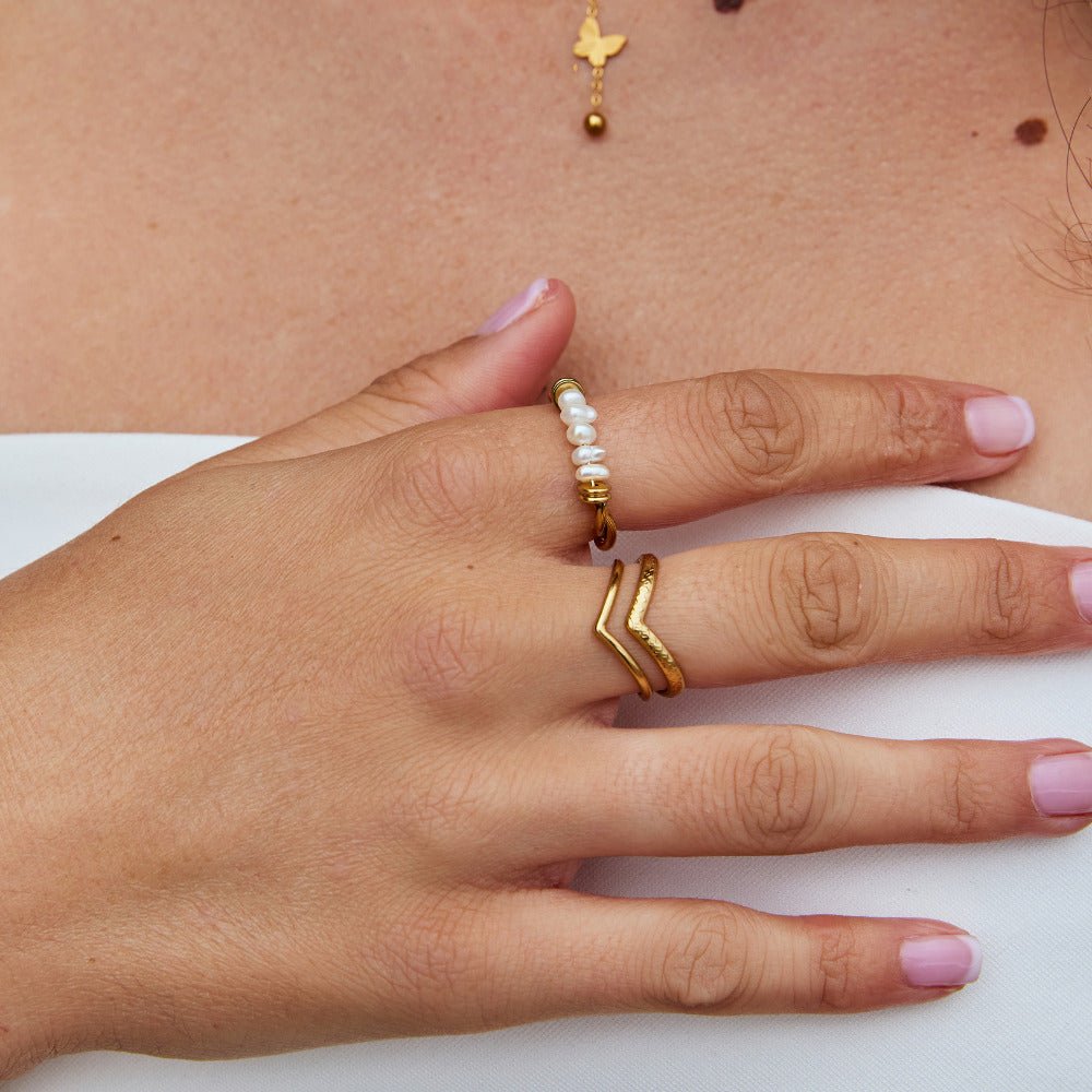 Anillo clásico agua dulce perla