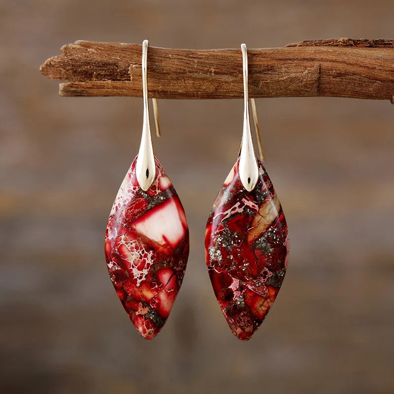 Pendientes élégantes de piedra natural