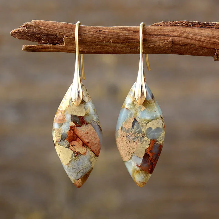 Pendientes élégantes de piedra natural