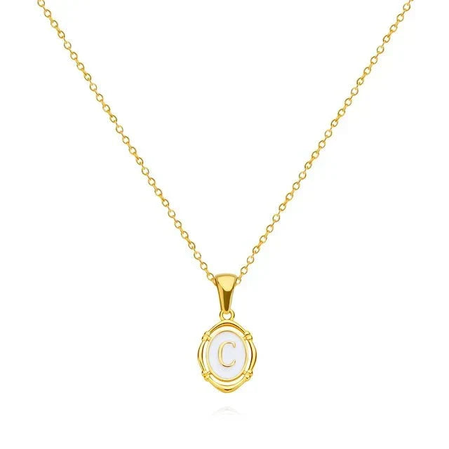 Collar Vintage dorado con colgante de nombre