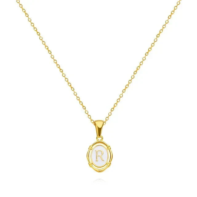 Collar Vintage dorado con colgante de nombre