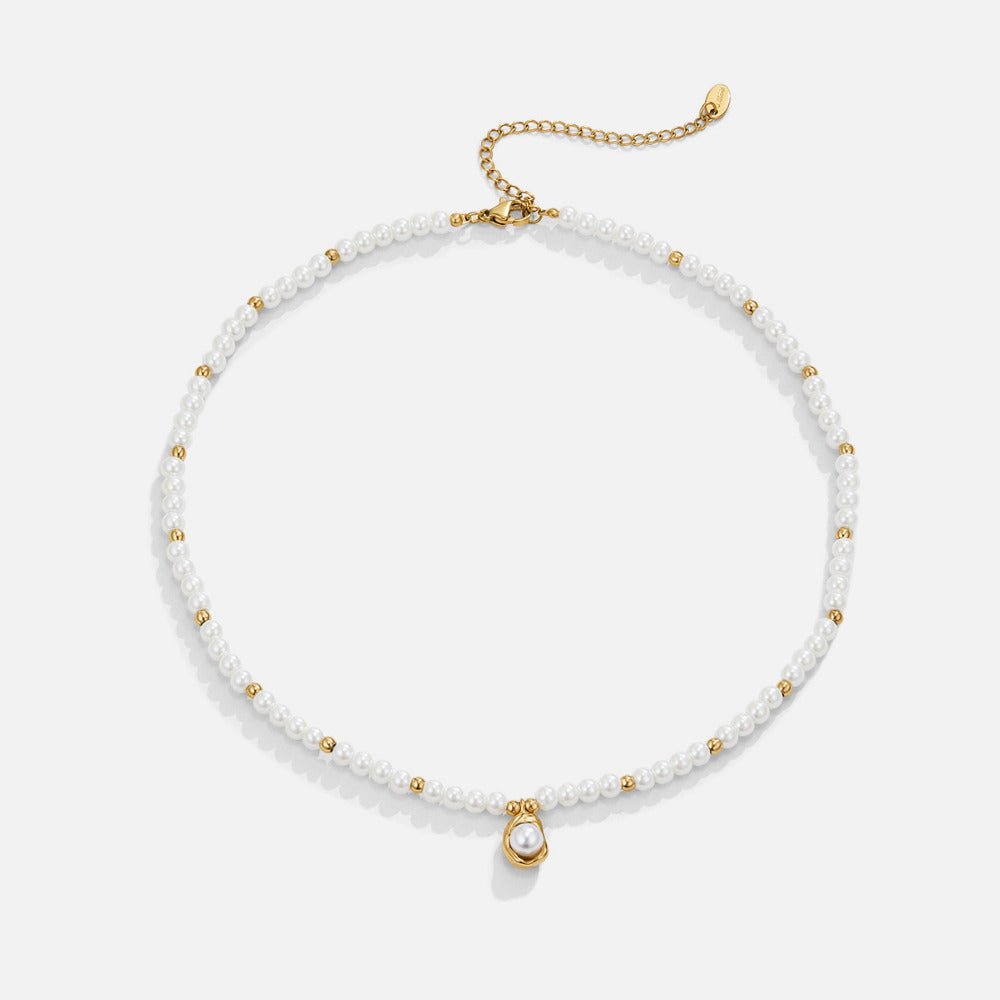 Collar Vintage dorado con perlas