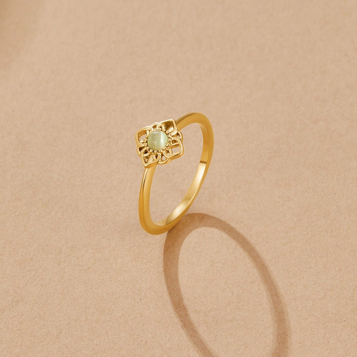 Anillo vintage lotus flor ópalo
