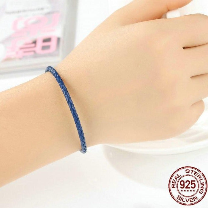 Pulsera de Cuero Azul con Encantos