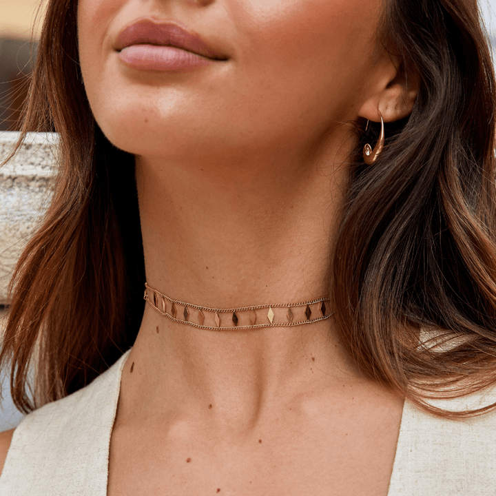 Collar dorado Zara