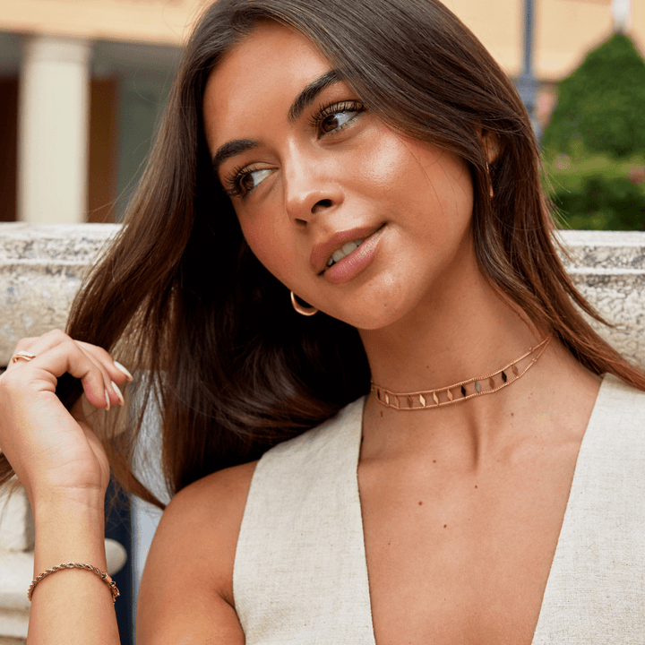 Collar dorado Zara